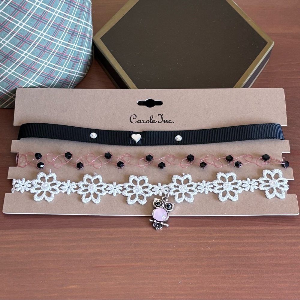 Elegant Set Of Chokers